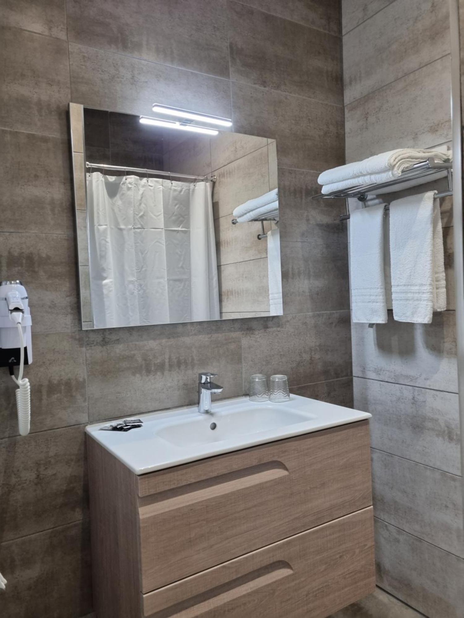 Hotel Ambeille Collioure Buitenkant foto